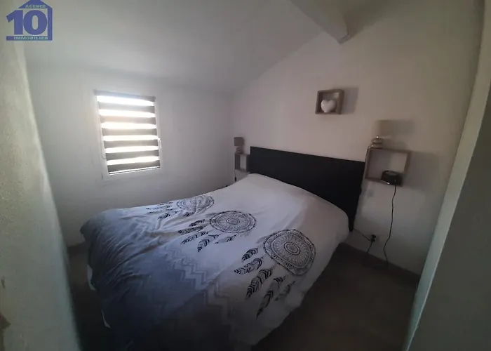 Pavillon 5 Pers Avec Clim Et Terrasse En Avec Piscine - Fr-1-781-85 * Vendres
